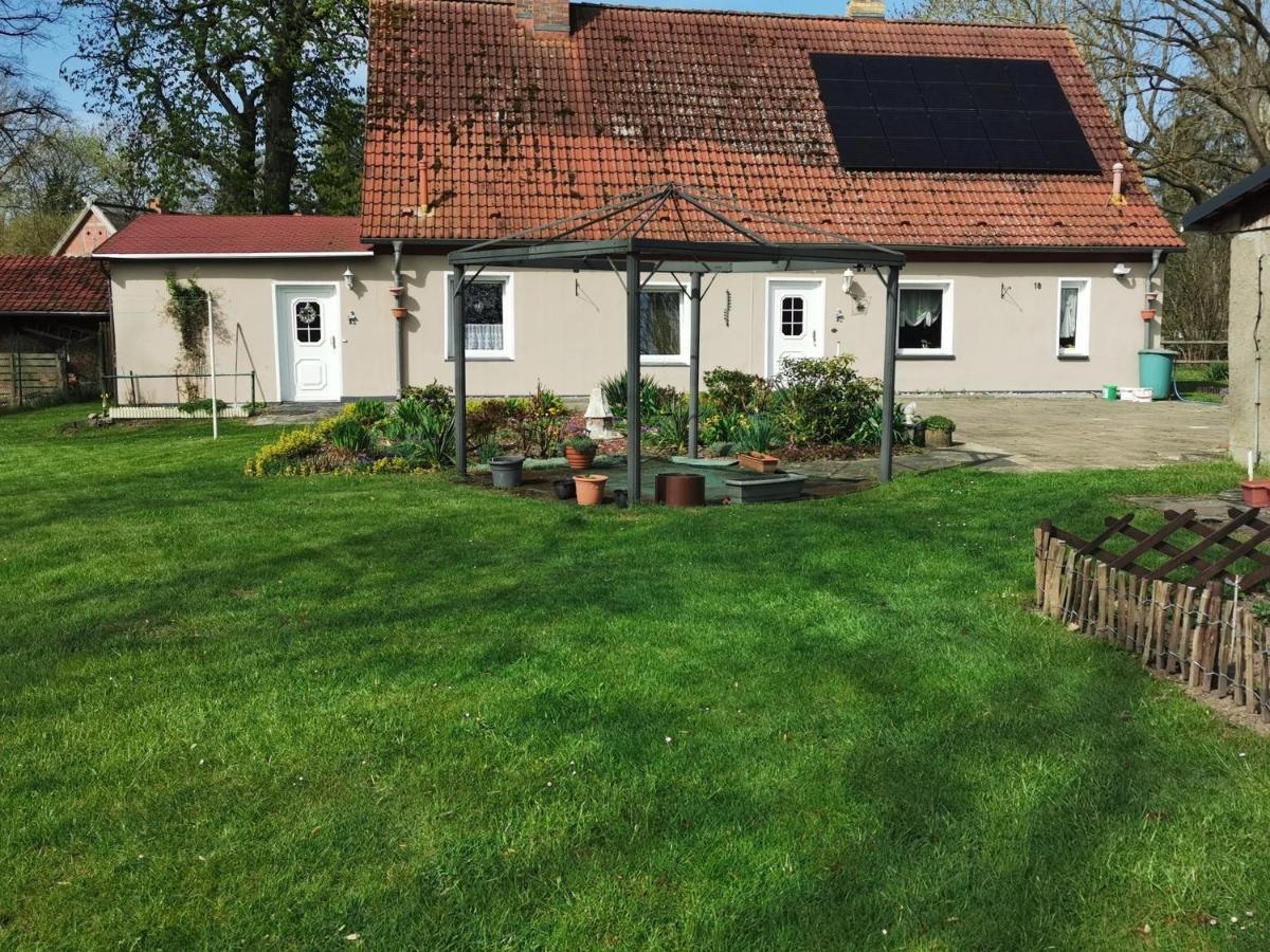 Ferienwohnung Am Stadtrand Garz Ruegen מראה חיצוני תמונה